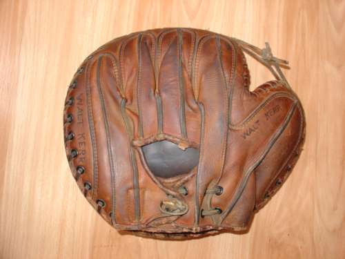 Ernest Lombardi Goldsmith ML Back